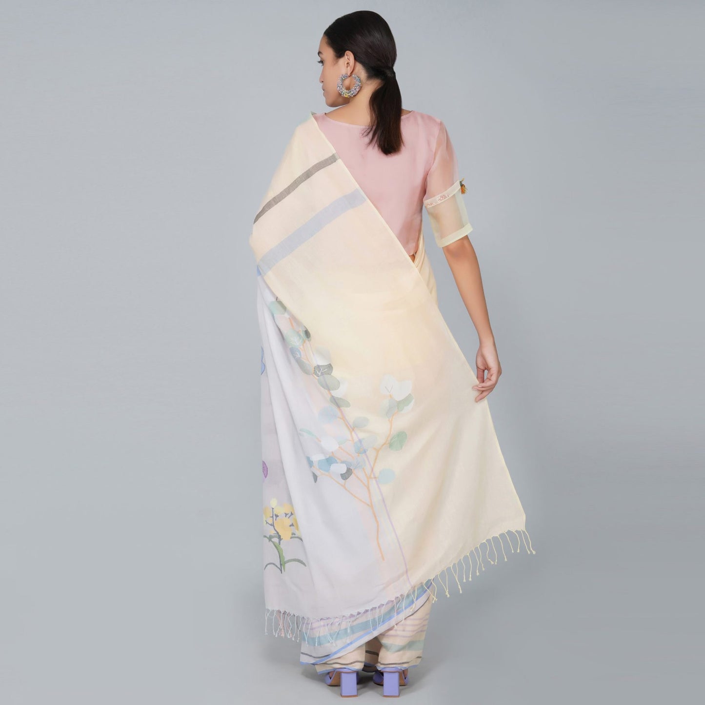Pearl &amp; Peaches Saree