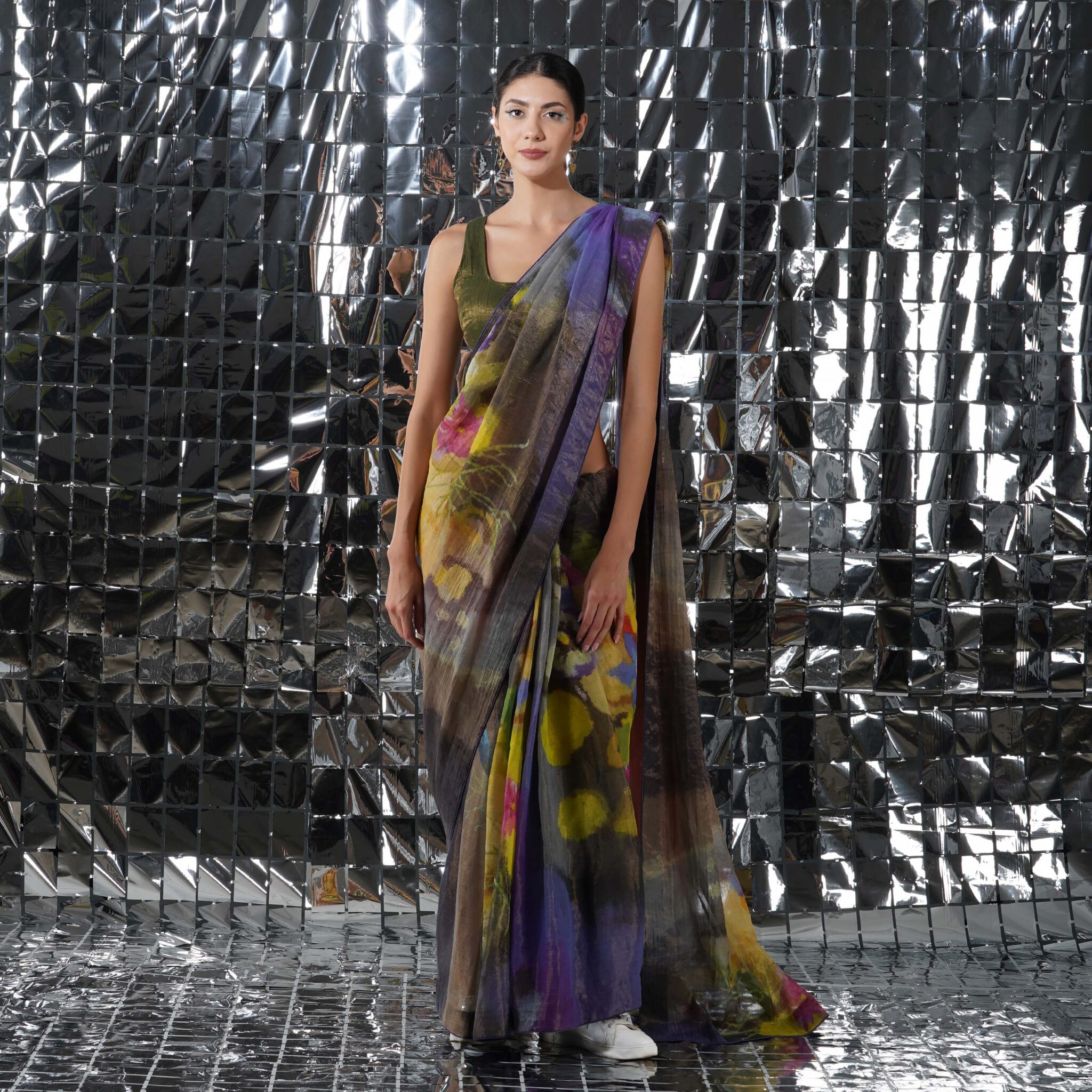 GAIA SAREE - Image 2